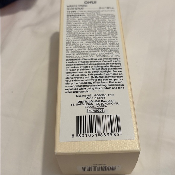 Ohui Miracle Toning Glow Serum - Cream - Picture 2 of 3